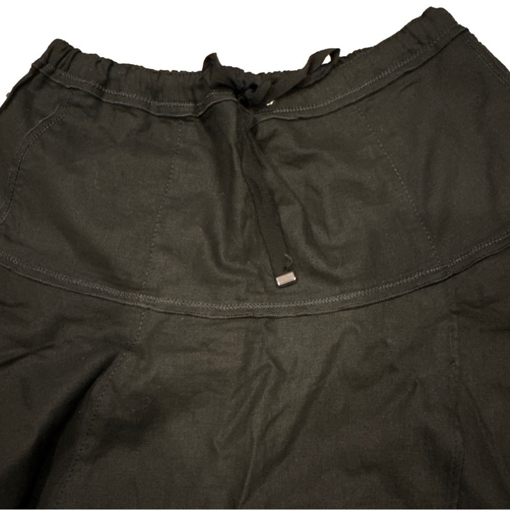 White House Black Market Elegant Black Circle Skirt - Picture 2 of 4